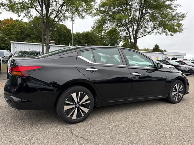 used 2021 Nissan Altima car, priced at $19,000