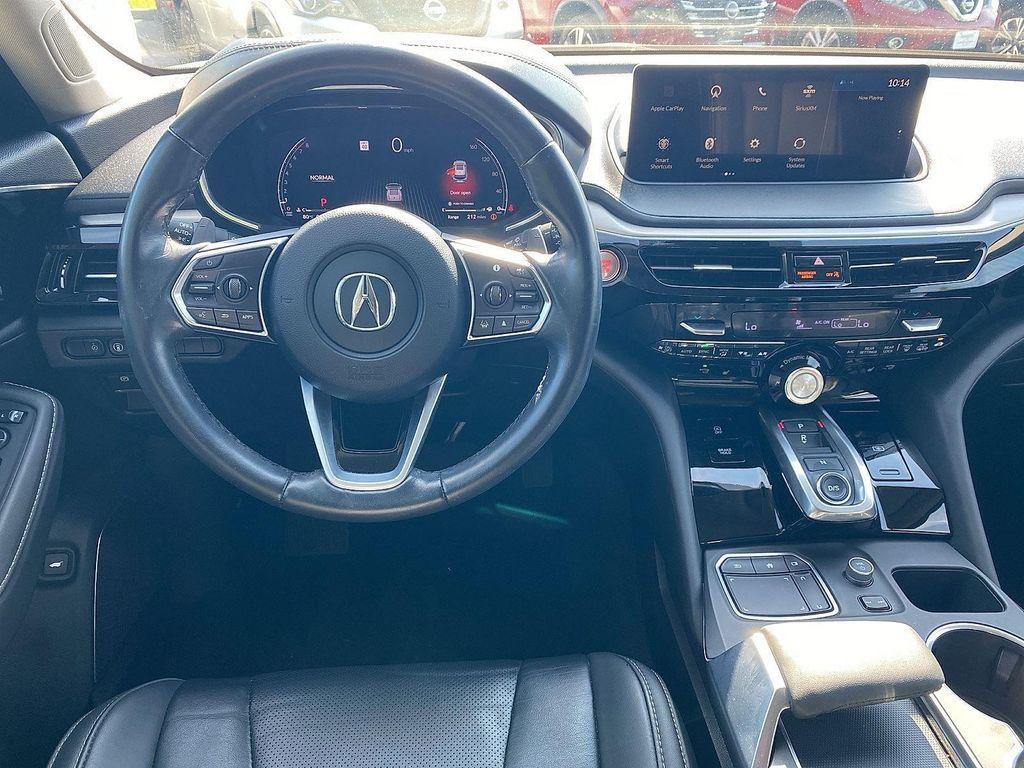 used 2023 Acura MDX car, priced at $40,995