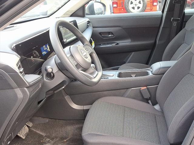 new 2025 Nissan Kicks car, priced at $24,150