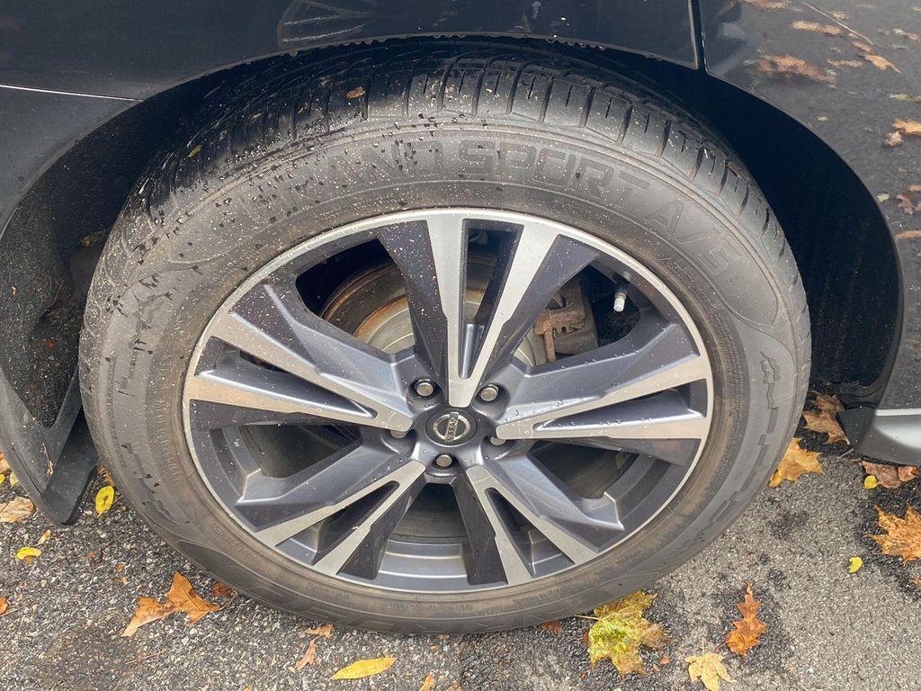 used 2020 Nissan Pathfinder car, priced at $21,292