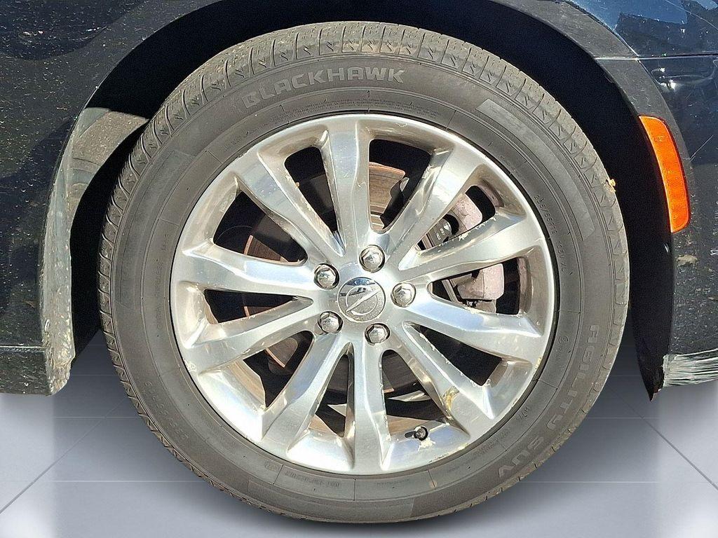 used 2018 Chrysler 300 car, priced at $12,995
