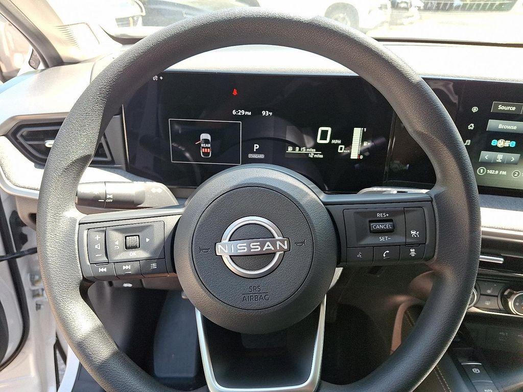 new 2025 Nissan Kicks car, priced at $28,961