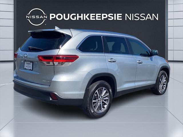 used 2019 Toyota Highlander car, priced at $23,895