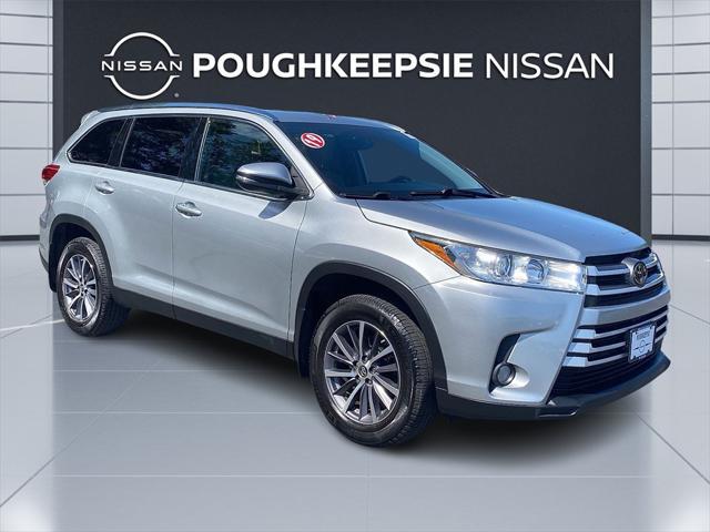 used 2019 Toyota Highlander car, priced at $23,895
