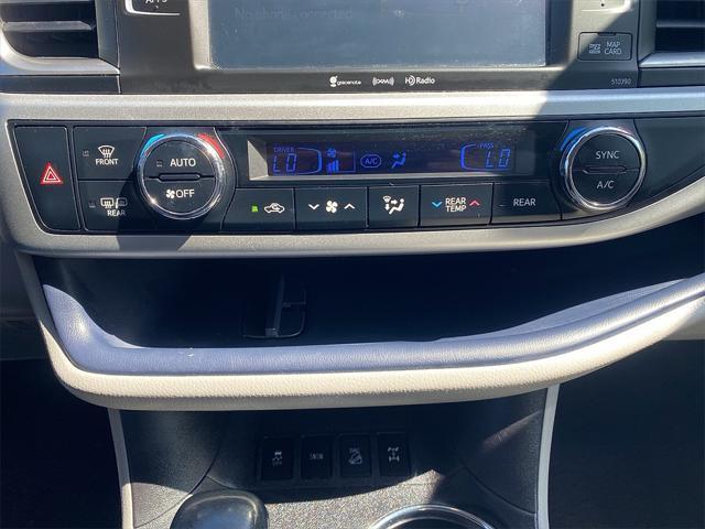 used 2019 Toyota Highlander car, priced at $23,895