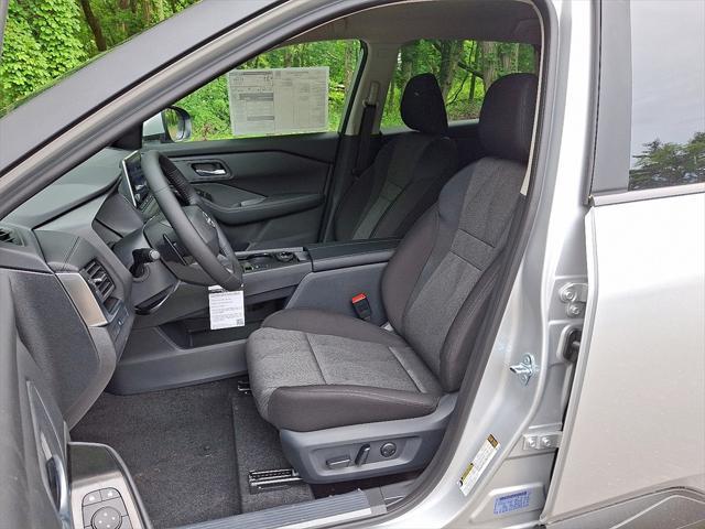 new 2025 Nissan Rogue car, priced at $33,385