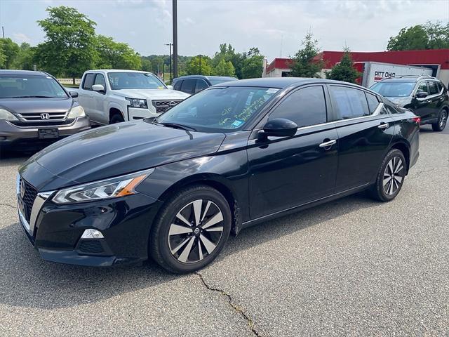 used 2022 Nissan Altima car, priced at $22,500