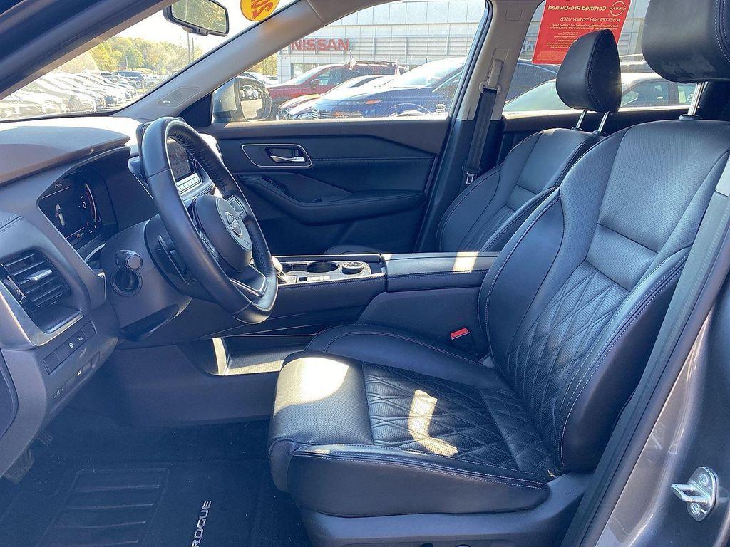 used 2022 Nissan Rogue car, priced at $25,899