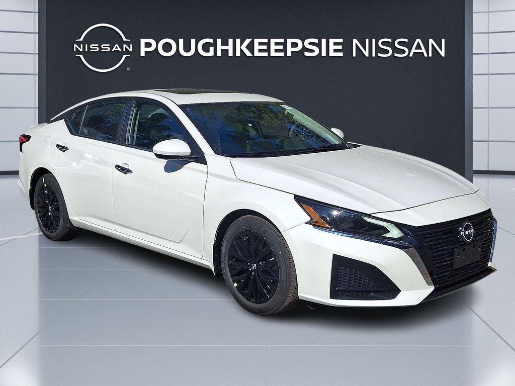 new 2025 Nissan Altima car, priced at $29,680