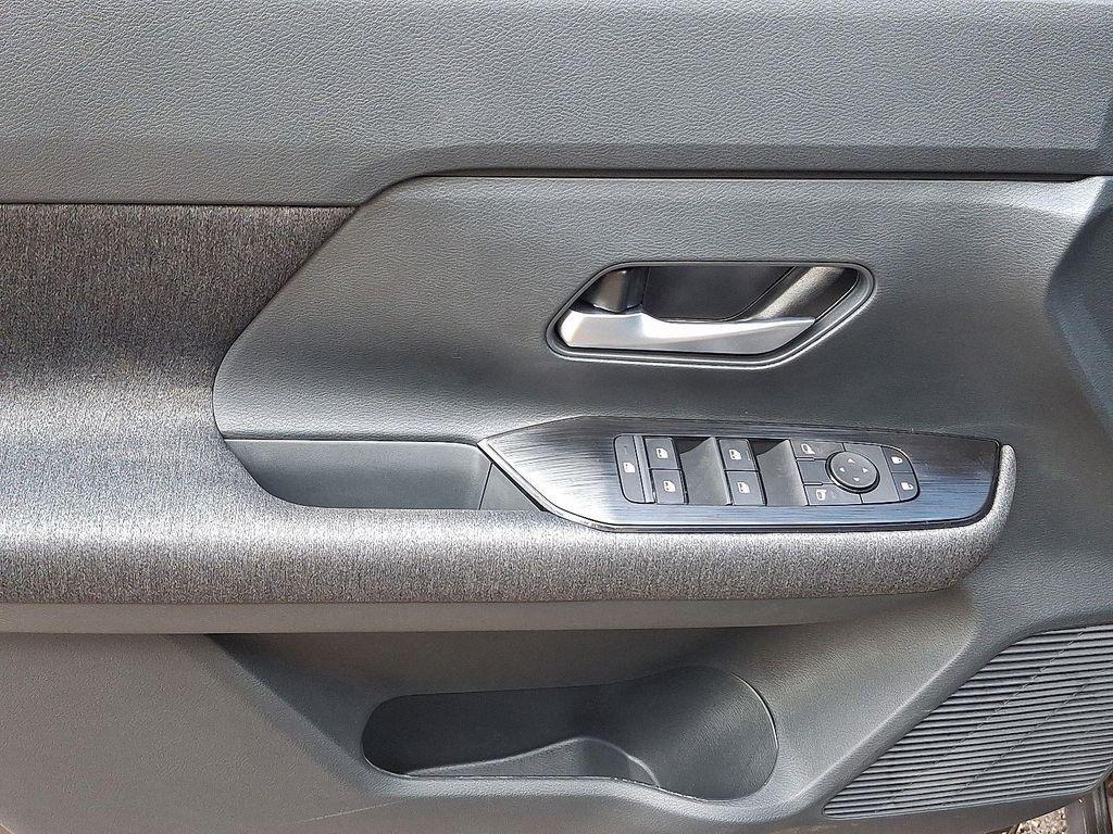 new 2026 Nissan Kicks car, priced at $26,375