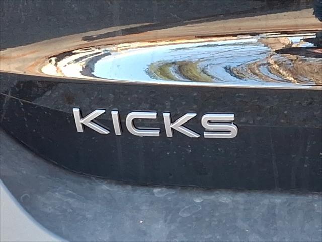 new 2025 Nissan Kicks car, priced at $30,530