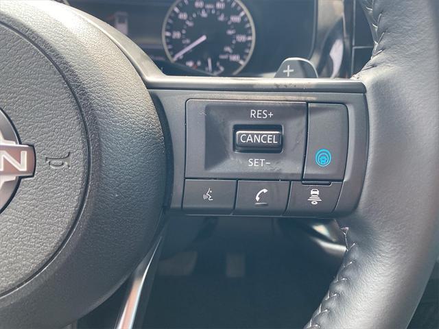 used 2025 Nissan Pathfinder car, priced at $39,250
