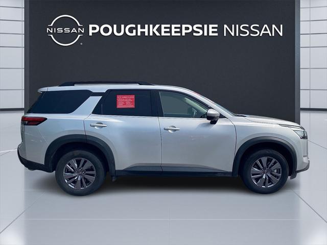 used 2025 Nissan Pathfinder car, priced at $39,250