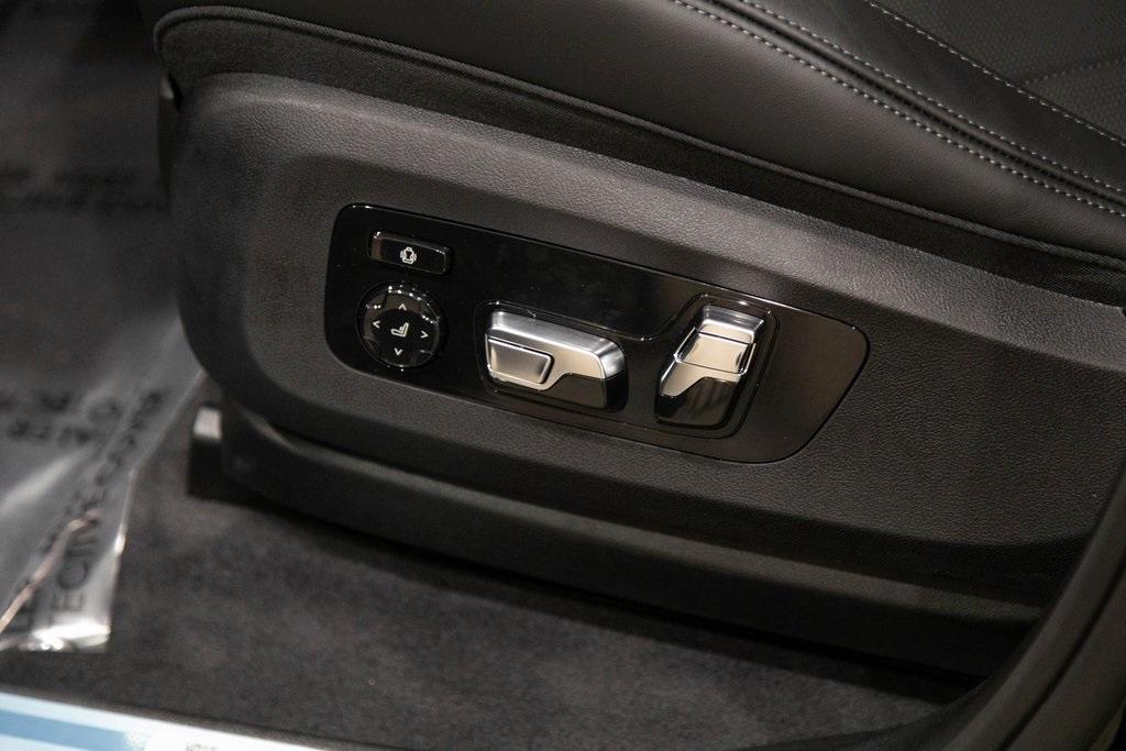 new 2025 BMW XM car, priced at $165,320