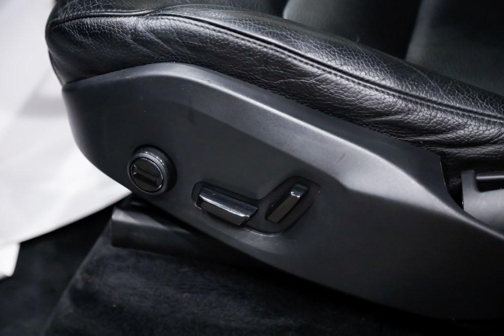 used 2021 Volvo XC90 car, priced at $22,276