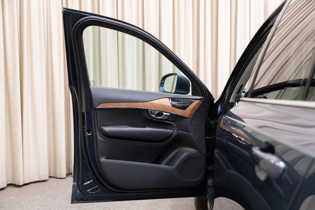 used 2021 Volvo XC90 car, priced at $25,509