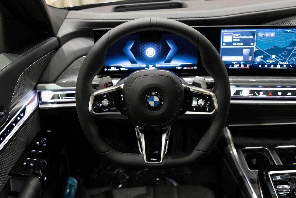 new 2025 BMW 760 car, priced at $130,025