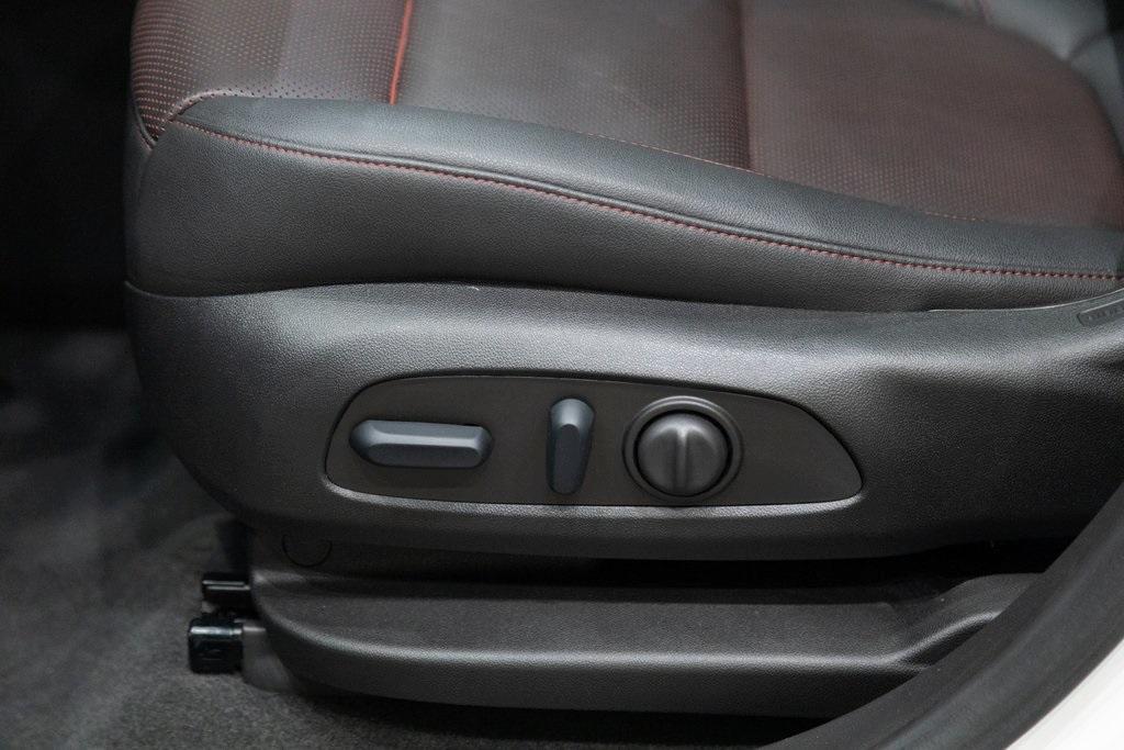 used 2024 Chevrolet Blazer car, priced at $33,018