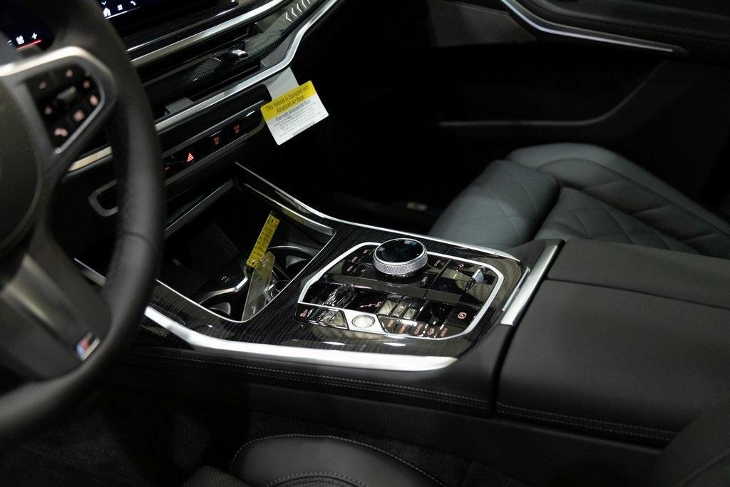new 2026 BMW X7 car, priced at $96,285