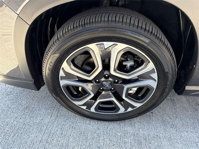 used 2024 Subaru Ascent car, priced at $41,998