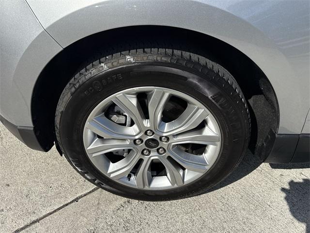 used 2023 Ford Edge car, priced at $22,497