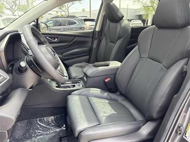 new 2025 Subaru Ascent car, priced at $51,301