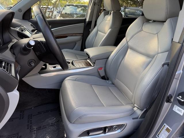 used 2019 Acura MDX car, priced at $23,904