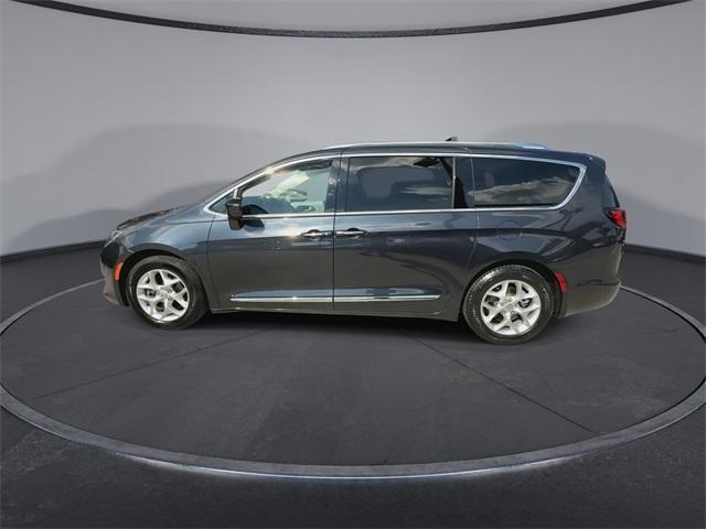 used 2019 Chrysler Pacifica car, priced at $18,999