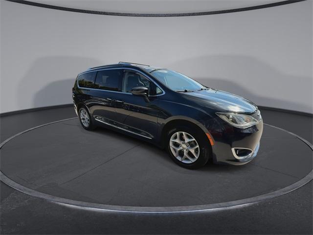 used 2019 Chrysler Pacifica car, priced at $18,999