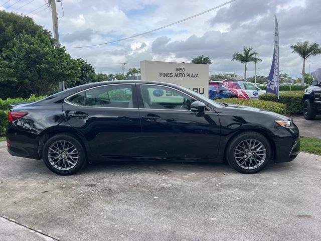 used 2018 Lexus ES 350 car, priced at $23,231