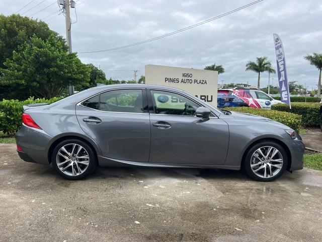 used 2020 Lexus IS 300 car, priced at $25,113