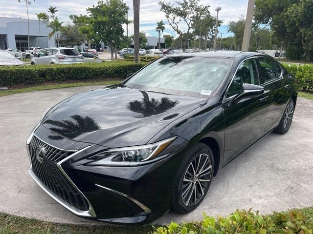 used 2022 Lexus ES 350 car, priced at $35,667