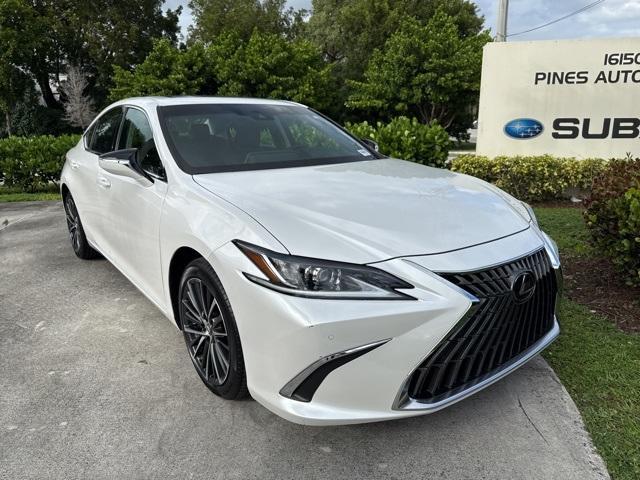 used 2022 Lexus ES 350 car, priced at $35,651