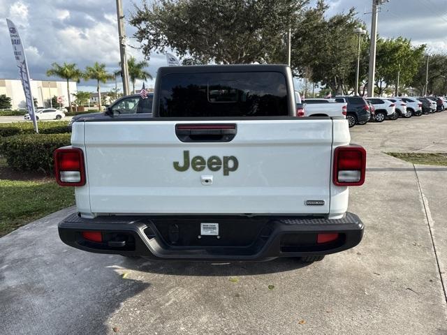 used 2023 Jeep Gladiator car, priced at $31,920