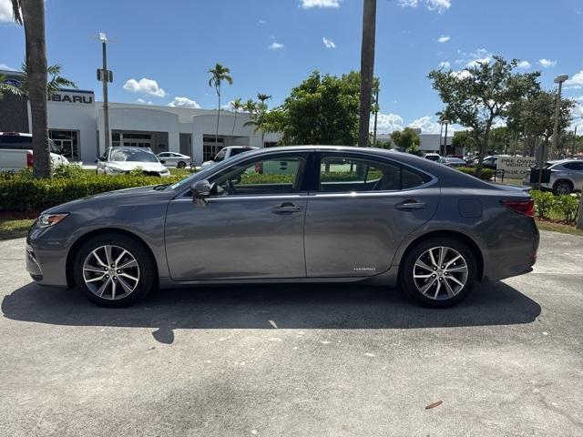 used 2016 Lexus ES 300h car, priced at $17,930