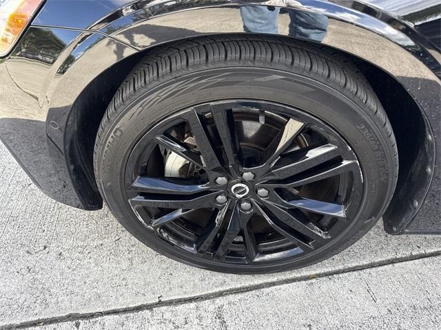 used 2024 Volvo S60 car, priced at $24,999
