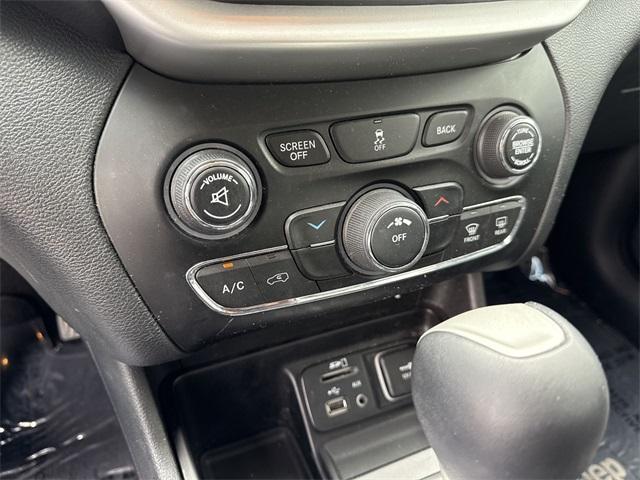 used 2018 Jeep Cherokee car, priced at $13,968