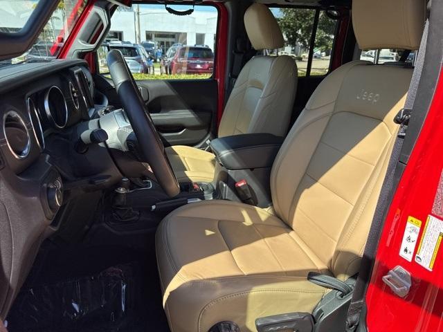 used 2019 Jeep Wrangler Unlimited car, priced at $31,760