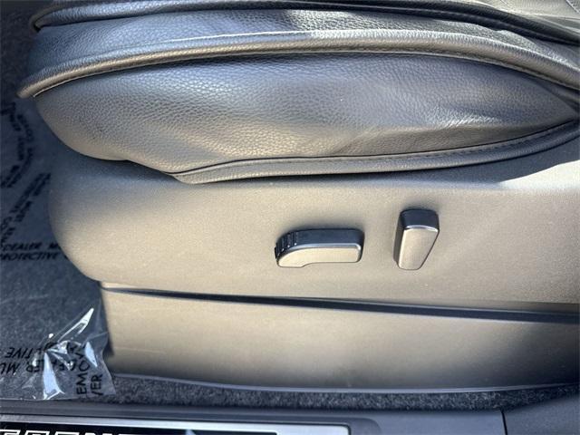 used 2022 Nissan Frontier car, priced at $24,998