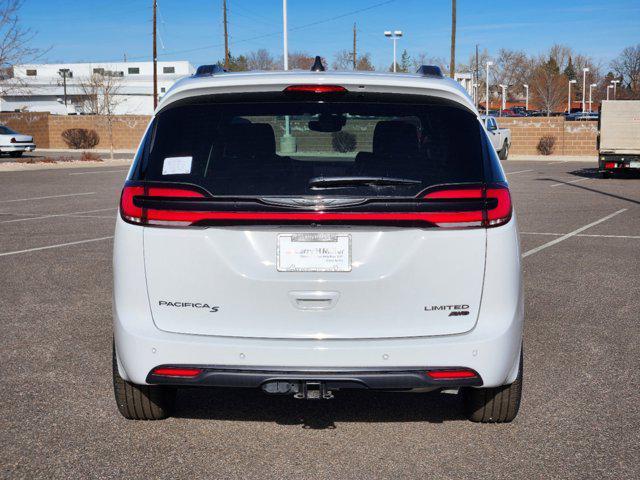 new 2025 Chrysler Pacifica car, priced at $50,607