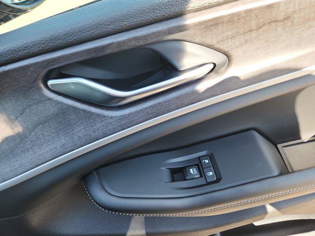 new 2025 Jeep Grand Cherokee car, priced at $47,890