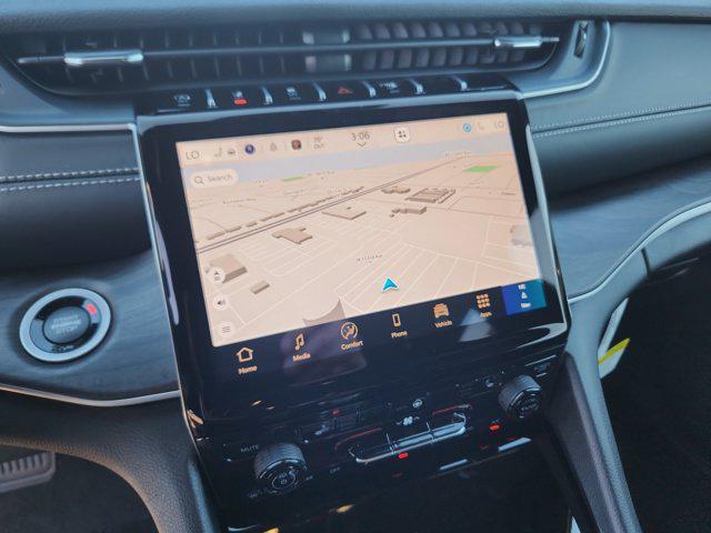 new 2025 Jeep Grand Cherokee car, priced at $47,890