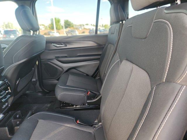 new 2025 Jeep Grand Cherokee L car, priced at $35,625