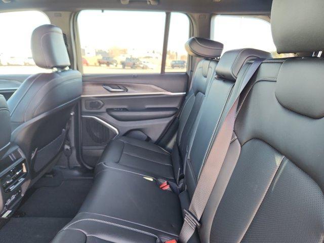 new 2025 Jeep Grand Cherokee car, priced at $52,891