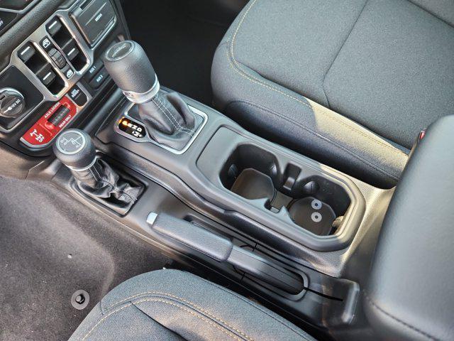 new 2025 Jeep Gladiator car, priced at $48,630
