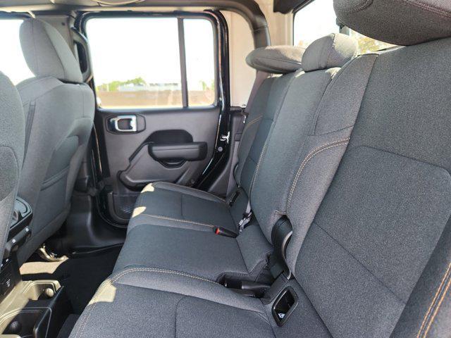 new 2025 Jeep Gladiator car, priced at $48,630