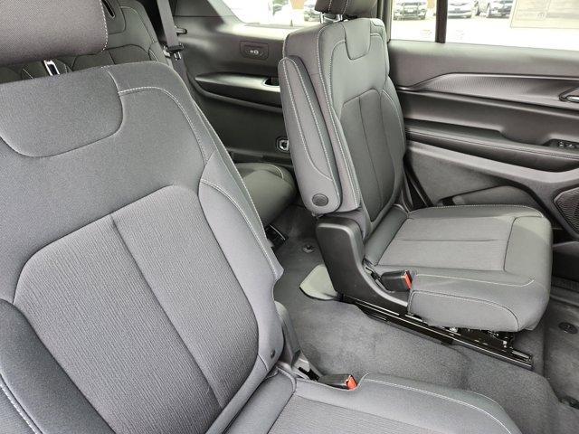 new 2025 Jeep Grand Cherokee L car, priced at $39,364