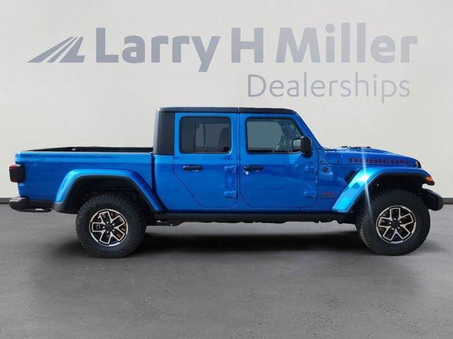 new 2025 Jeep Gladiator car, priced at $48,175