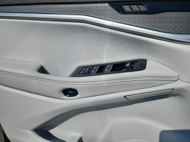 new 2025 Jeep Wagoneer S car, priced at $52,051