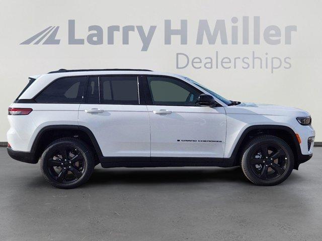 new 2025 Jeep Grand Cherokee car, priced at $45,393